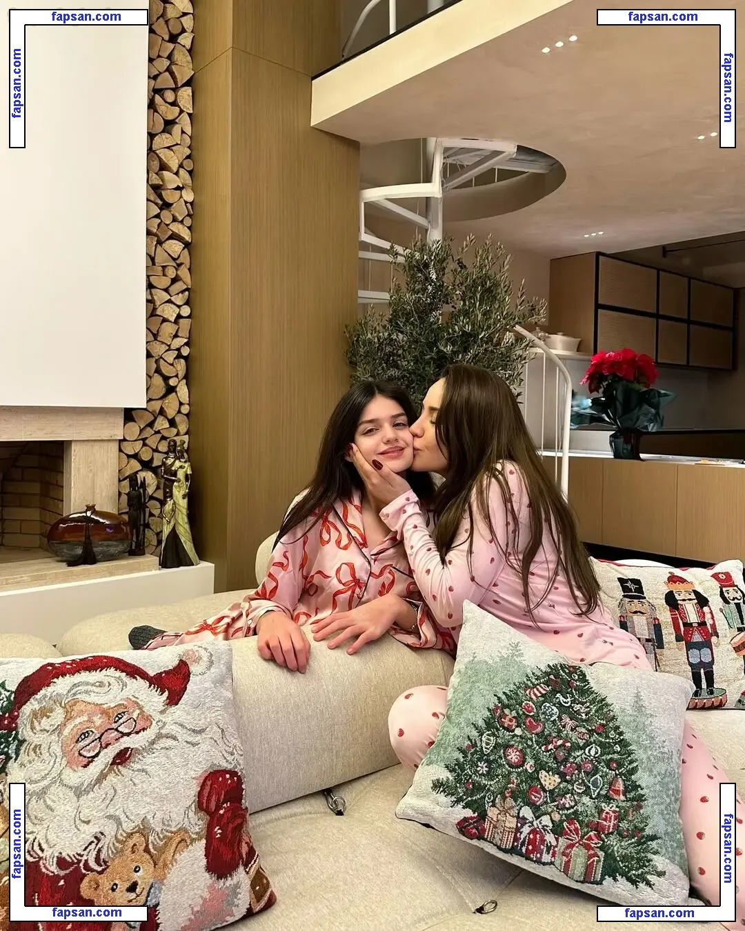 Fladia Topi nude photo #0021 from OnlyFans