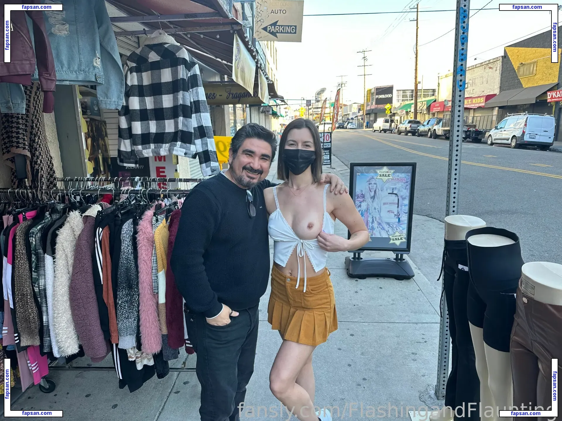 FlashingEmma nude photo #0089 from OnlyFans