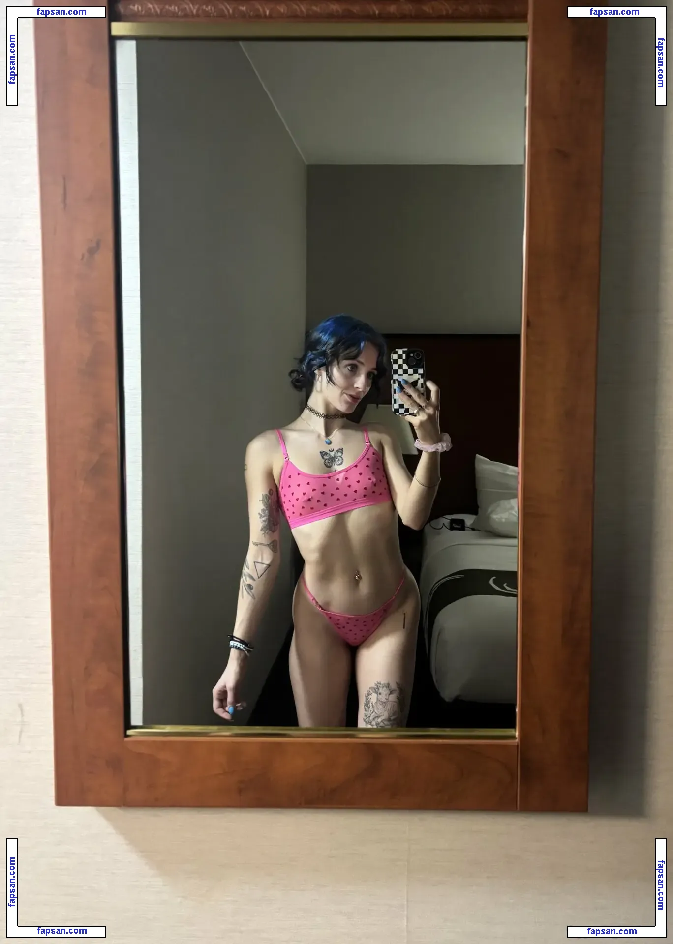 Flat Chests голая фото #0009 с Онлифанс