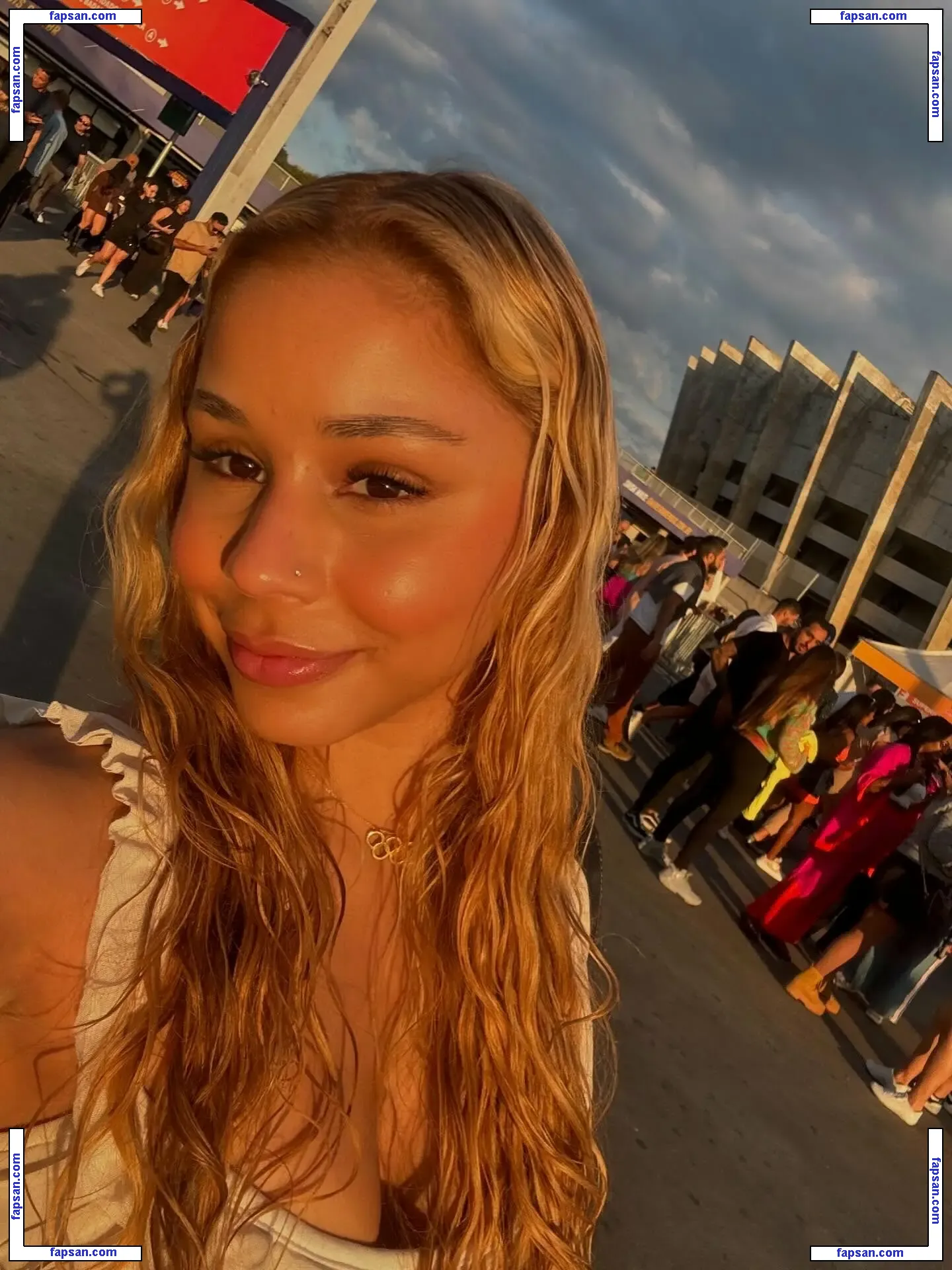 Flávia Saraiva nude photo #0069 from OnlyFans