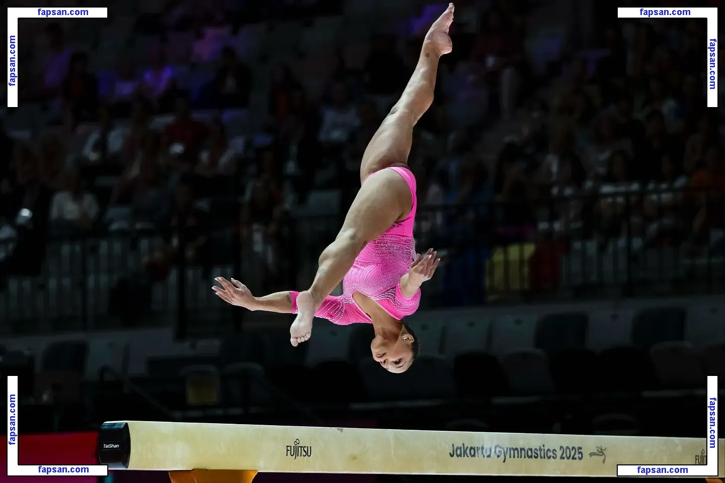 Flávia Saraiva nude photo #0082 from OnlyFans