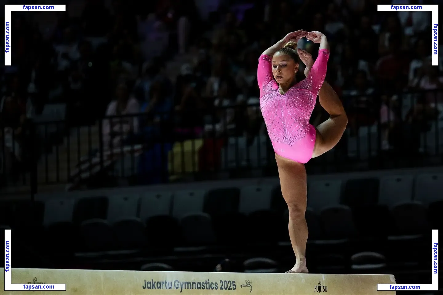 Flávia Saraiva nude photo #0083 from OnlyFans