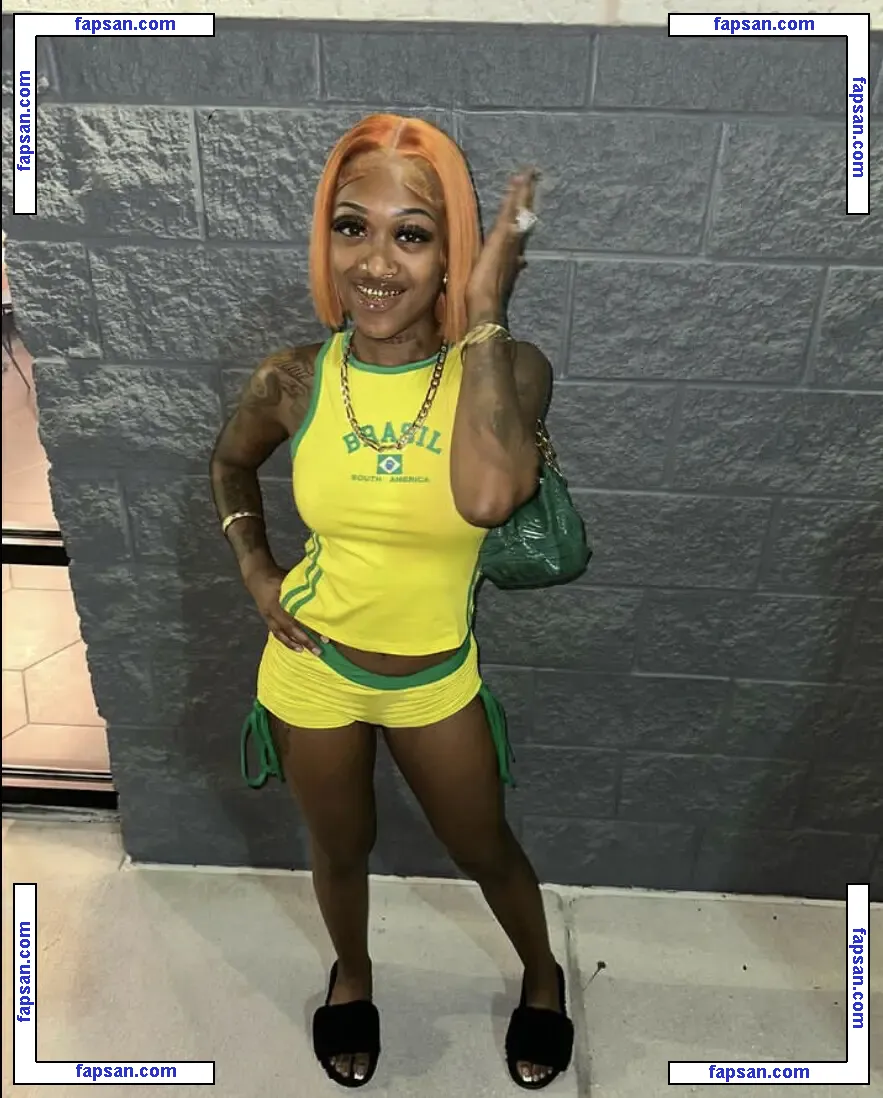 flawdapeachess nude photo #0003 from OnlyFans