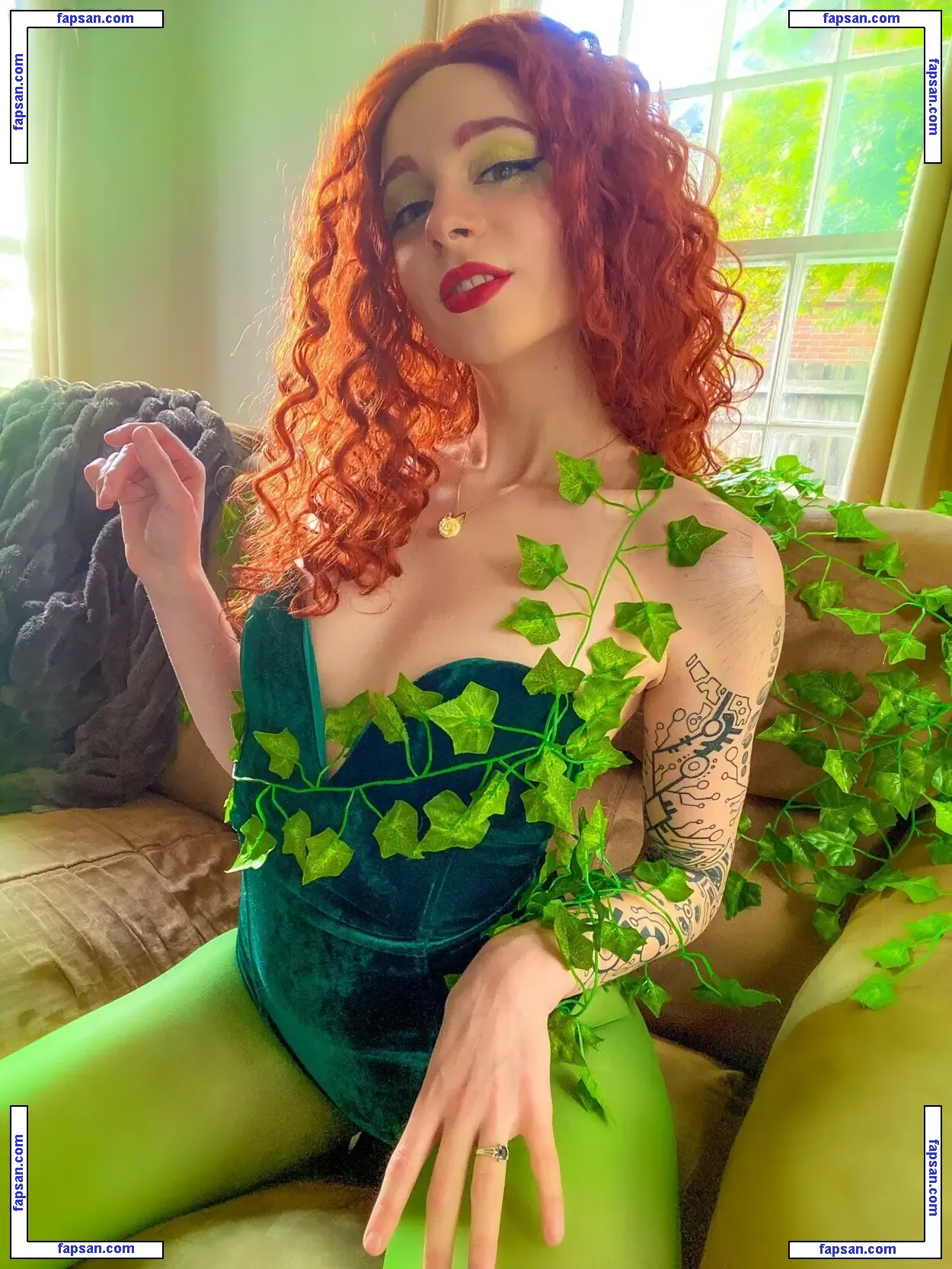 Flickerspark nude photo #0210 from OnlyFans
