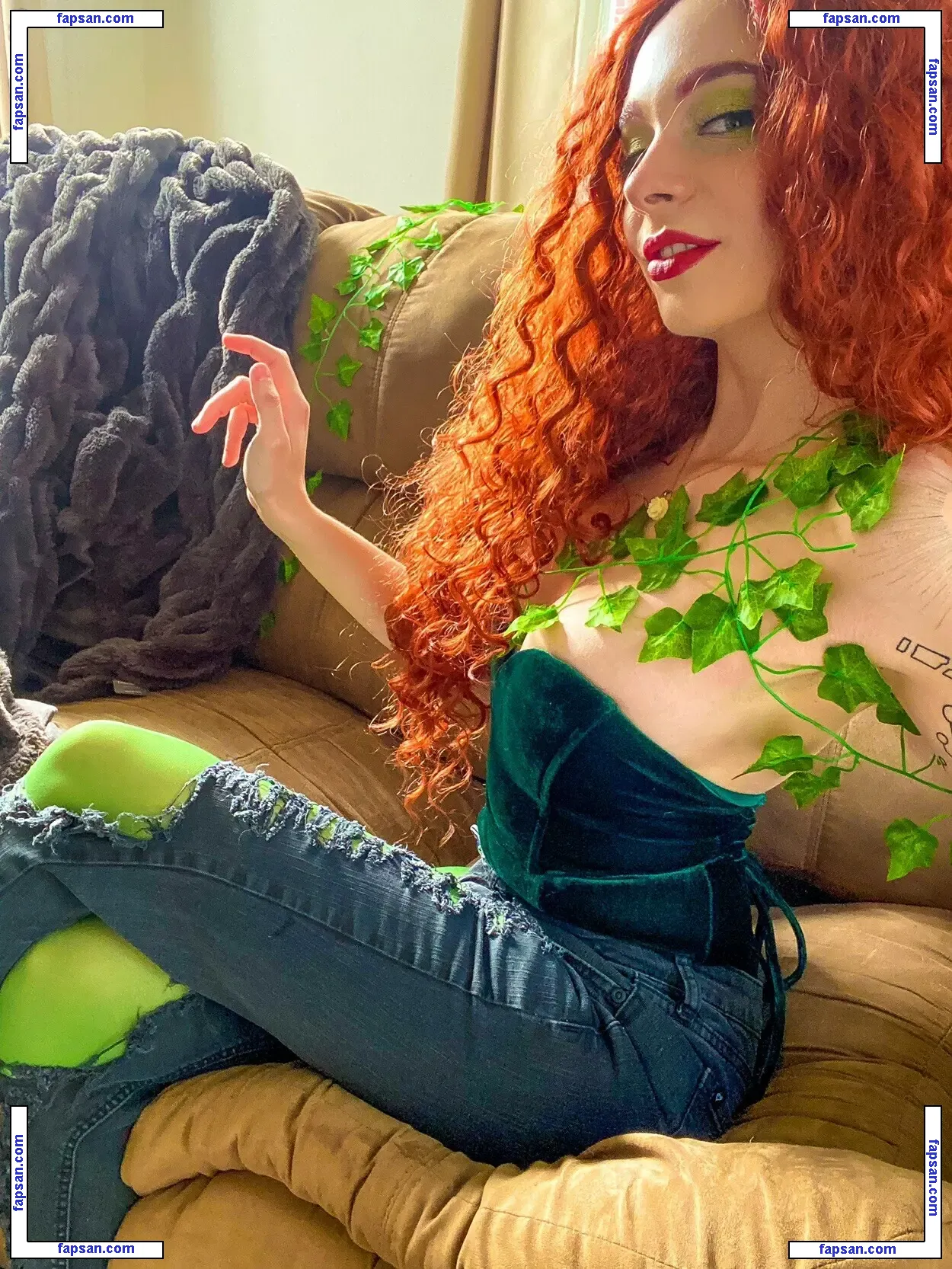 Flickerspark nude photo #0230 from OnlyFans