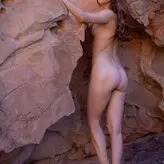 Floofie (Kira Beth) голая #0019