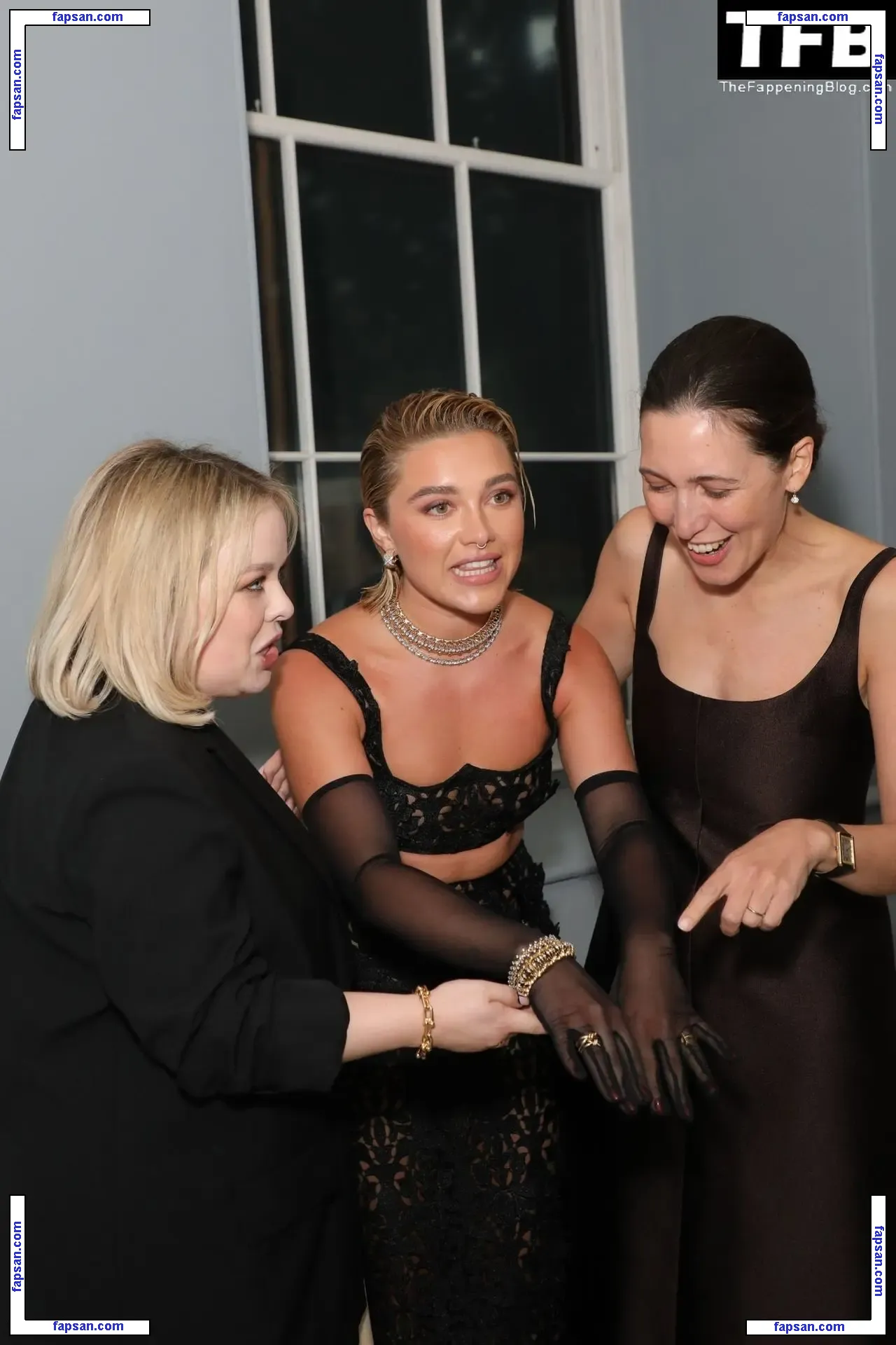 Florence Pugh nude photo #0577 from OnlyFans