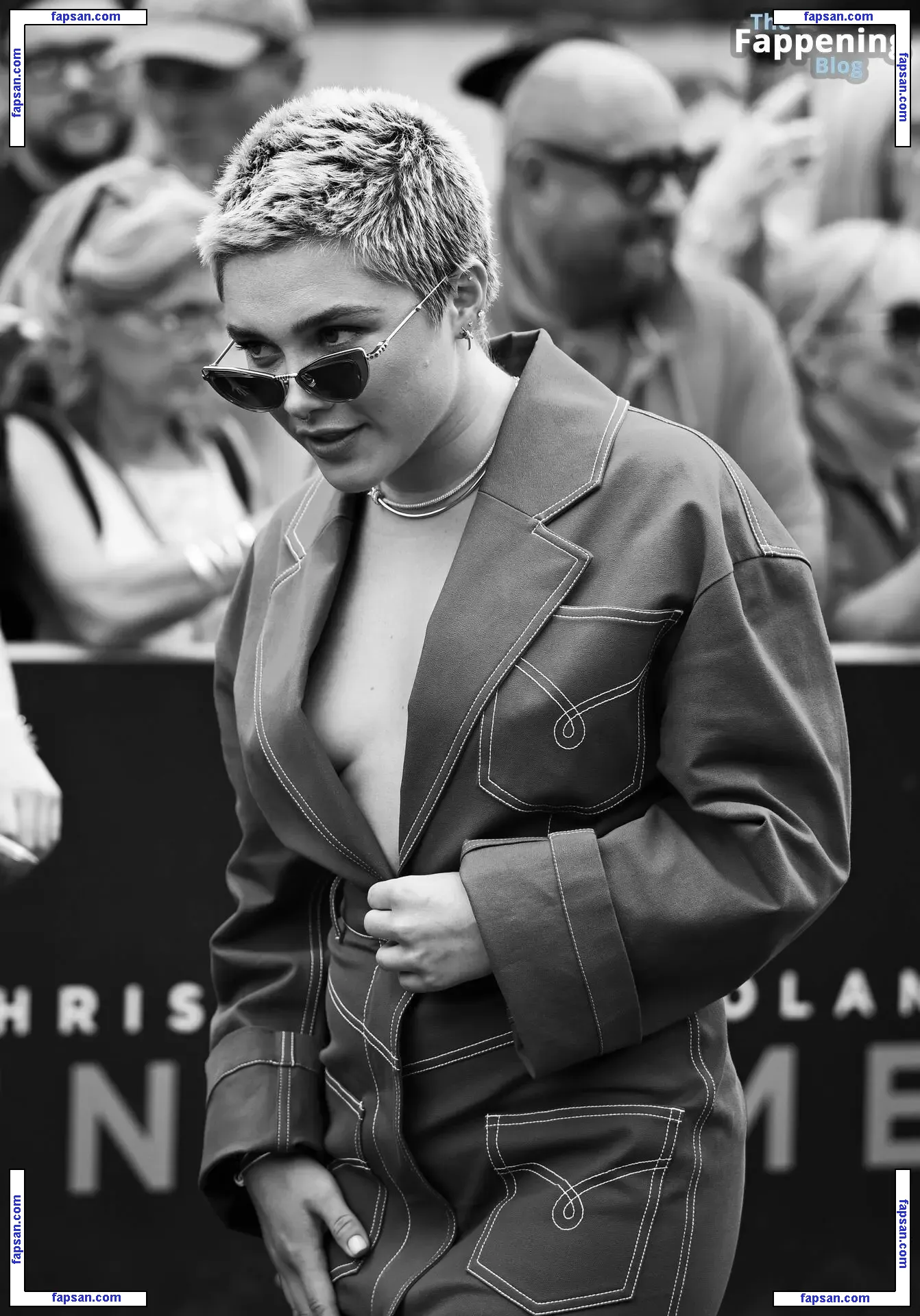 Florence Pugh голая фото #1778 с Онлифанс