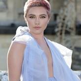 Florence Pugh голая #1595