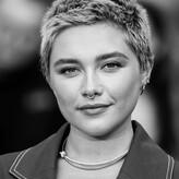 Florence Pugh голая #1763