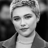 Florence Pugh голая #1764