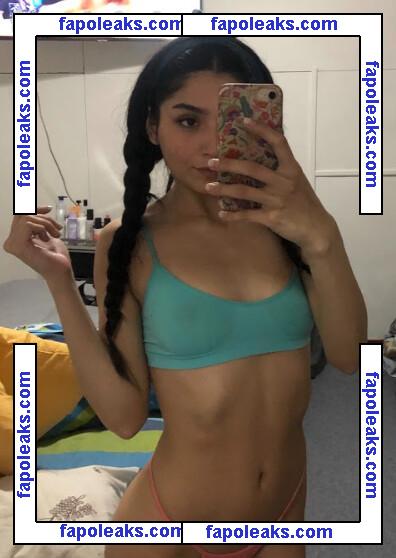 Flores_Isabella98 nude photo #0076 from OnlyFans