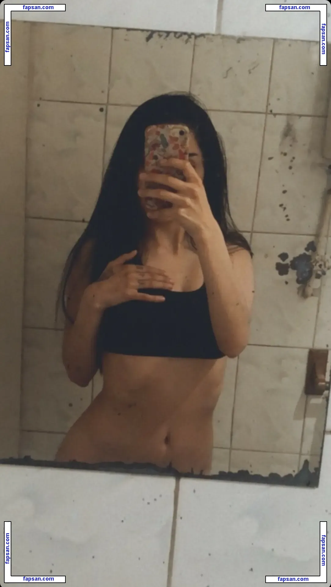 Flores_Isabella98 nude photo #0087 from OnlyFans