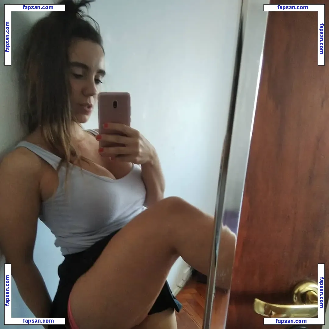 florpinelli91 nude photo #0009 from OnlyFans