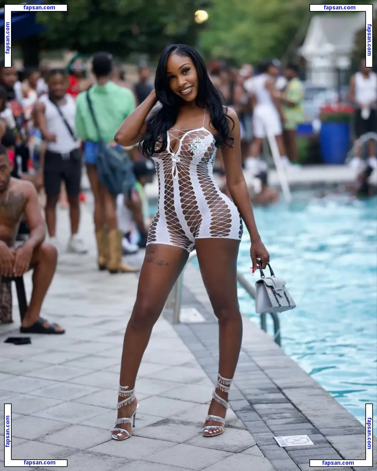 Fondafoster18 nude photo #0003 from OnlyFans