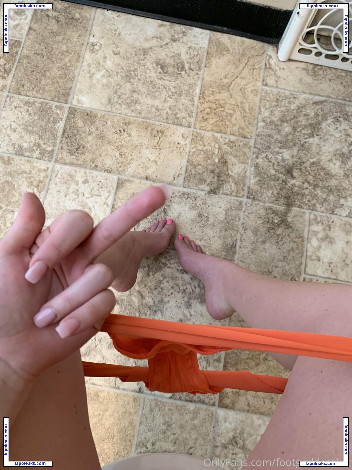 footgoddesskat / thefoot_goddess nude photo #0005 from OnlyFans