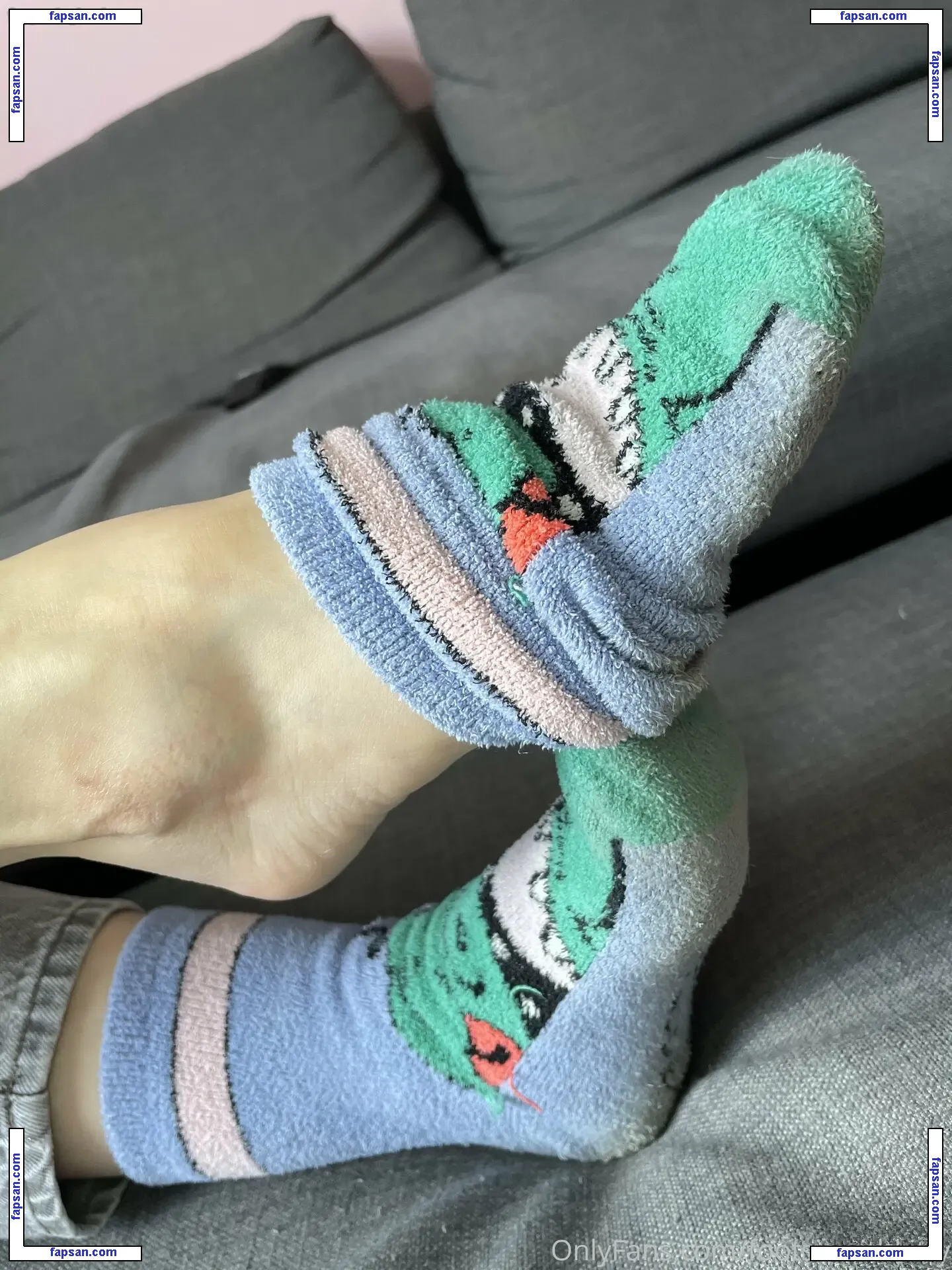 footsiewithkitty nude photo #0005 from OnlyFans