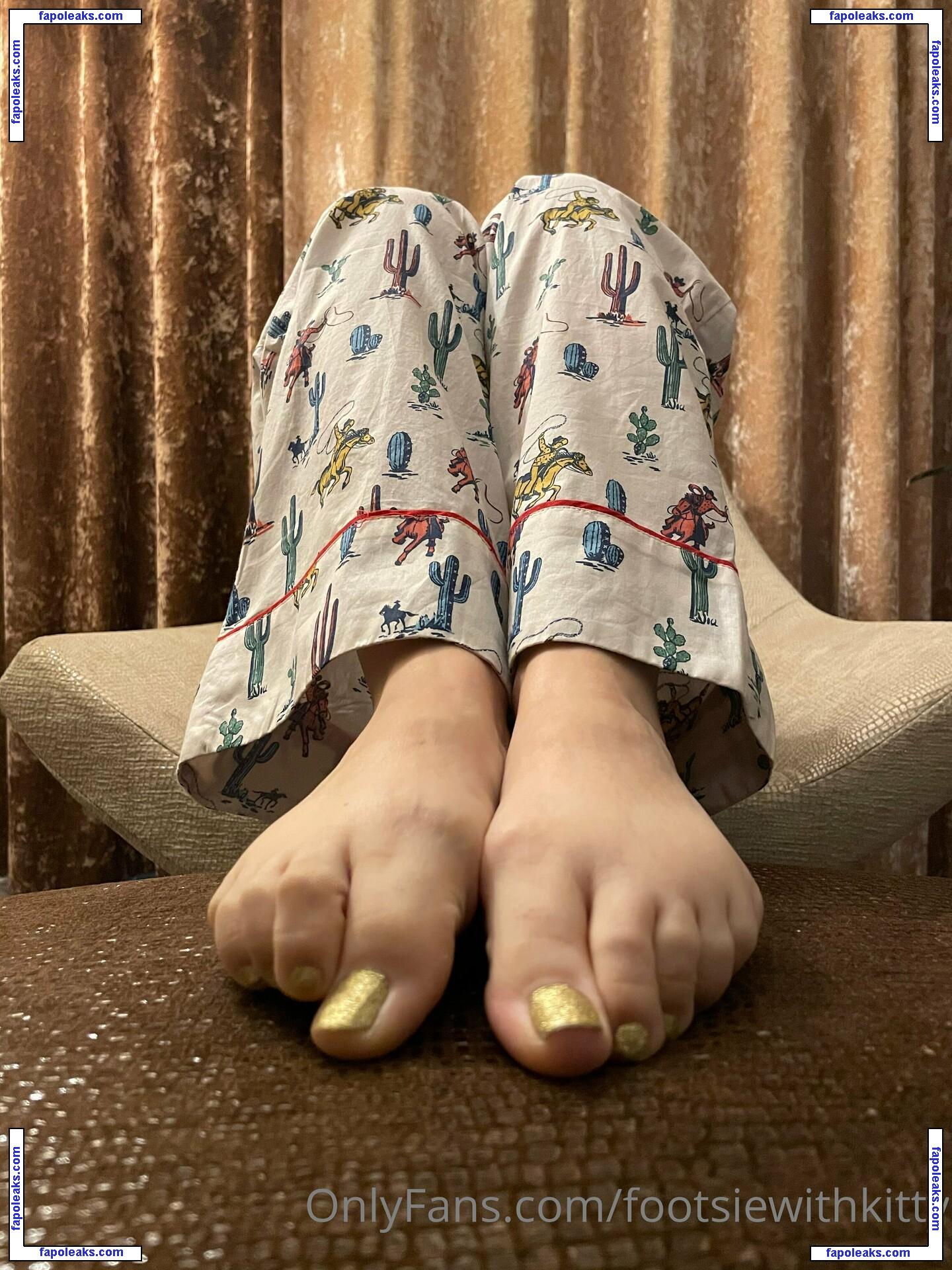 footsiewithkitty nude photo #0023 from OnlyFans