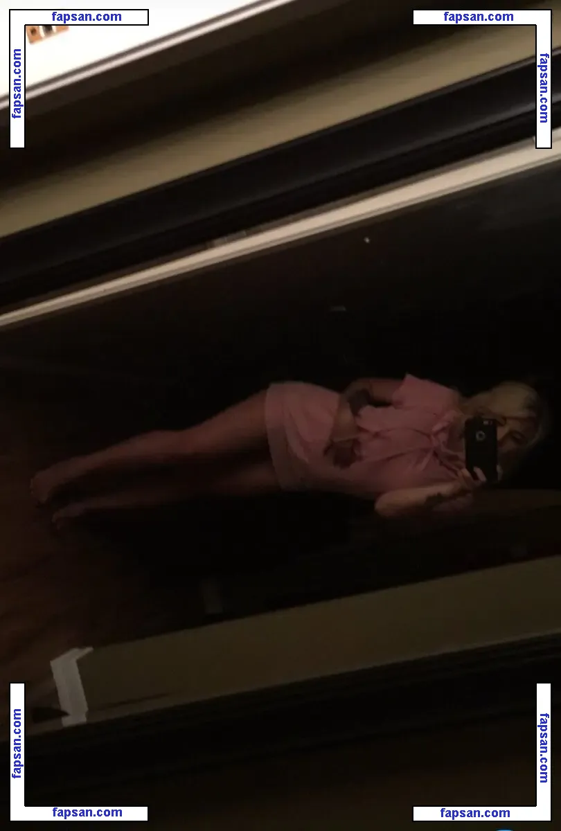 Fooya nude photo #0031 from OnlyFans