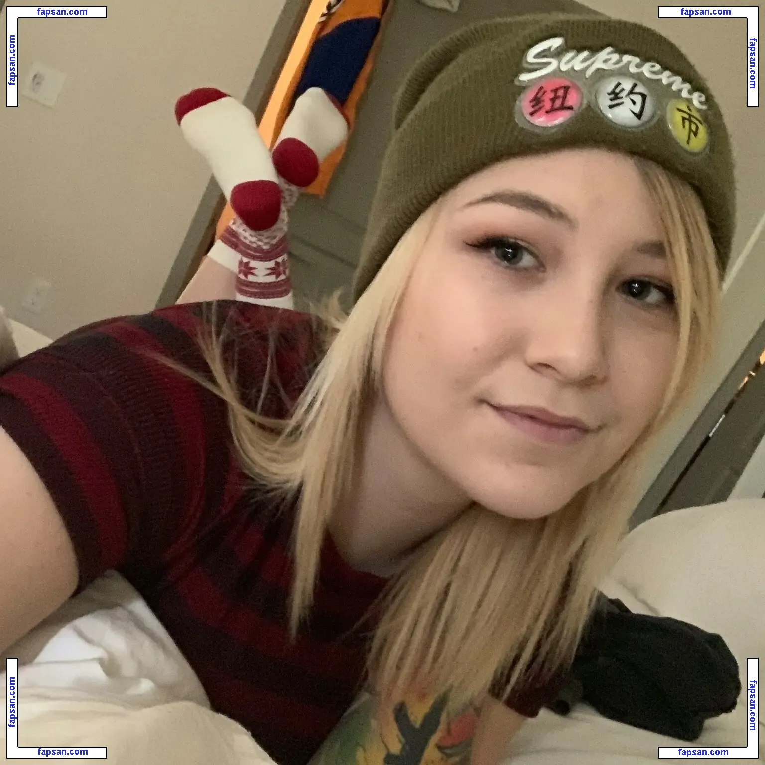 Fooya nude photo #0060 from OnlyFans