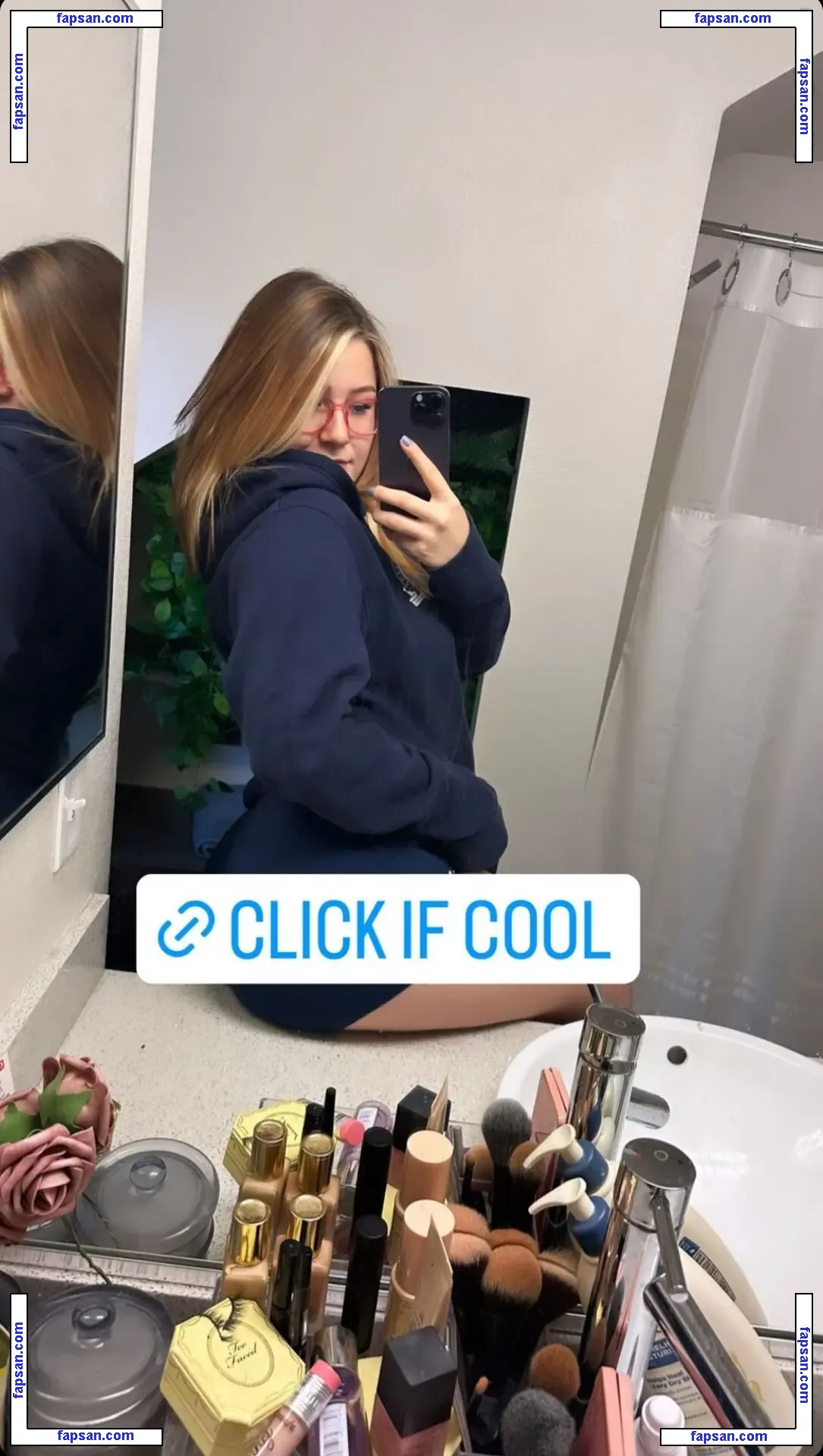 Fooya nude photo #0063 from OnlyFans