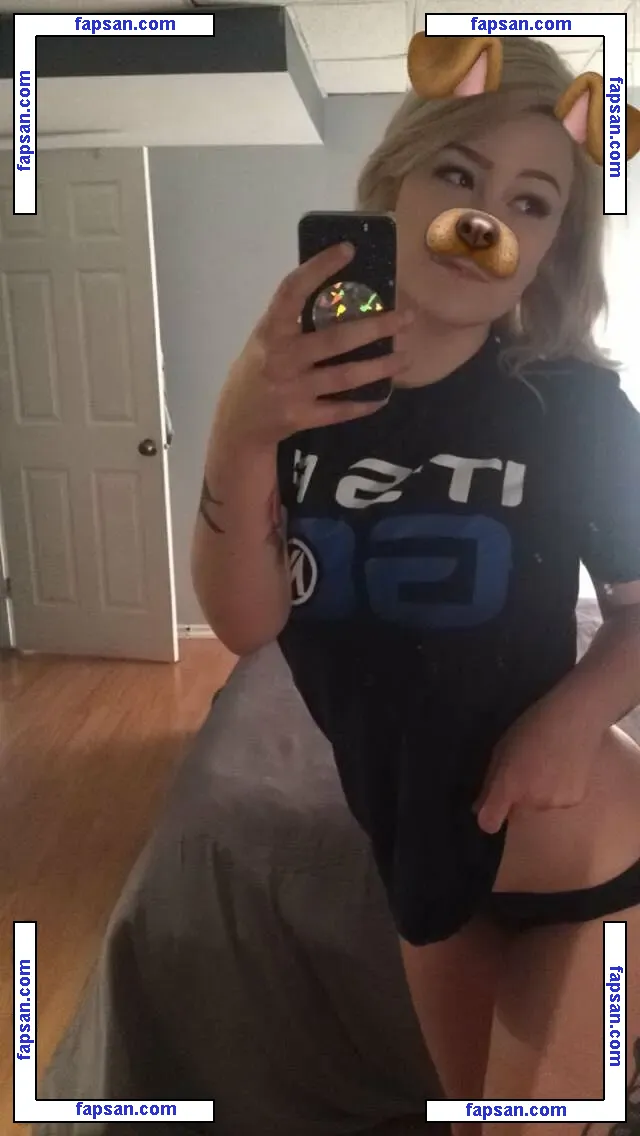 Fooya nude photo #0113 from OnlyFans