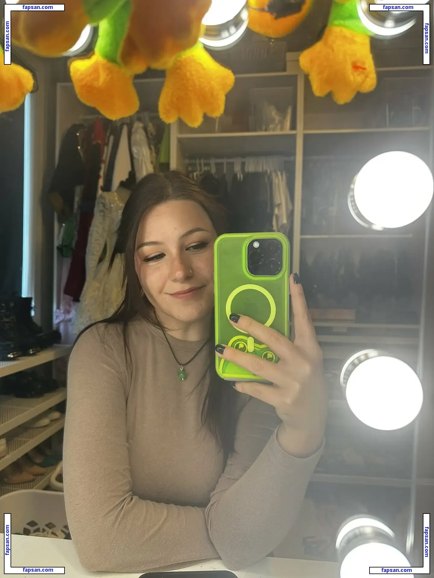 Fooya nude photo #0130 from OnlyFans