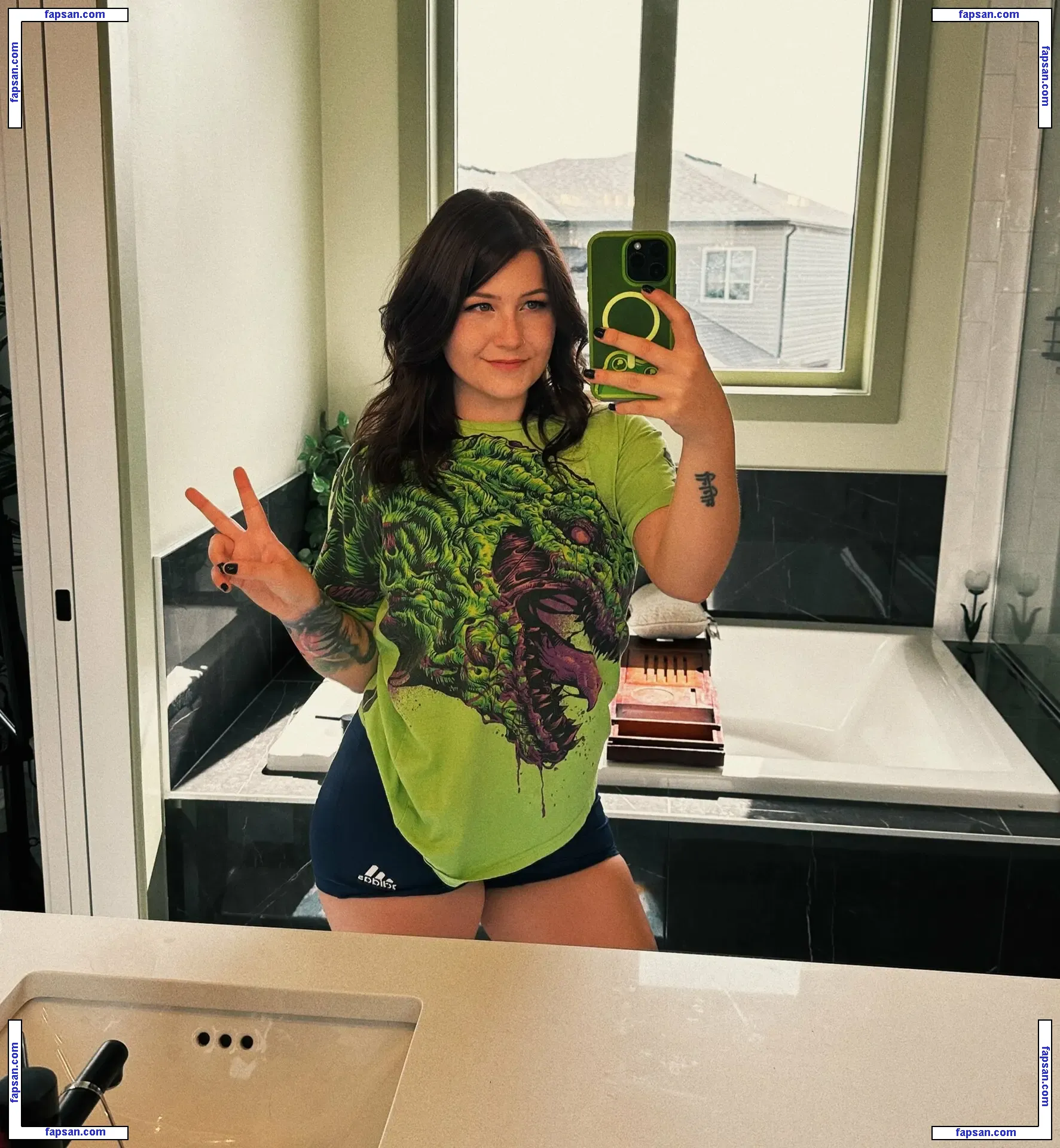 Fooya nude photo #0131 from OnlyFans