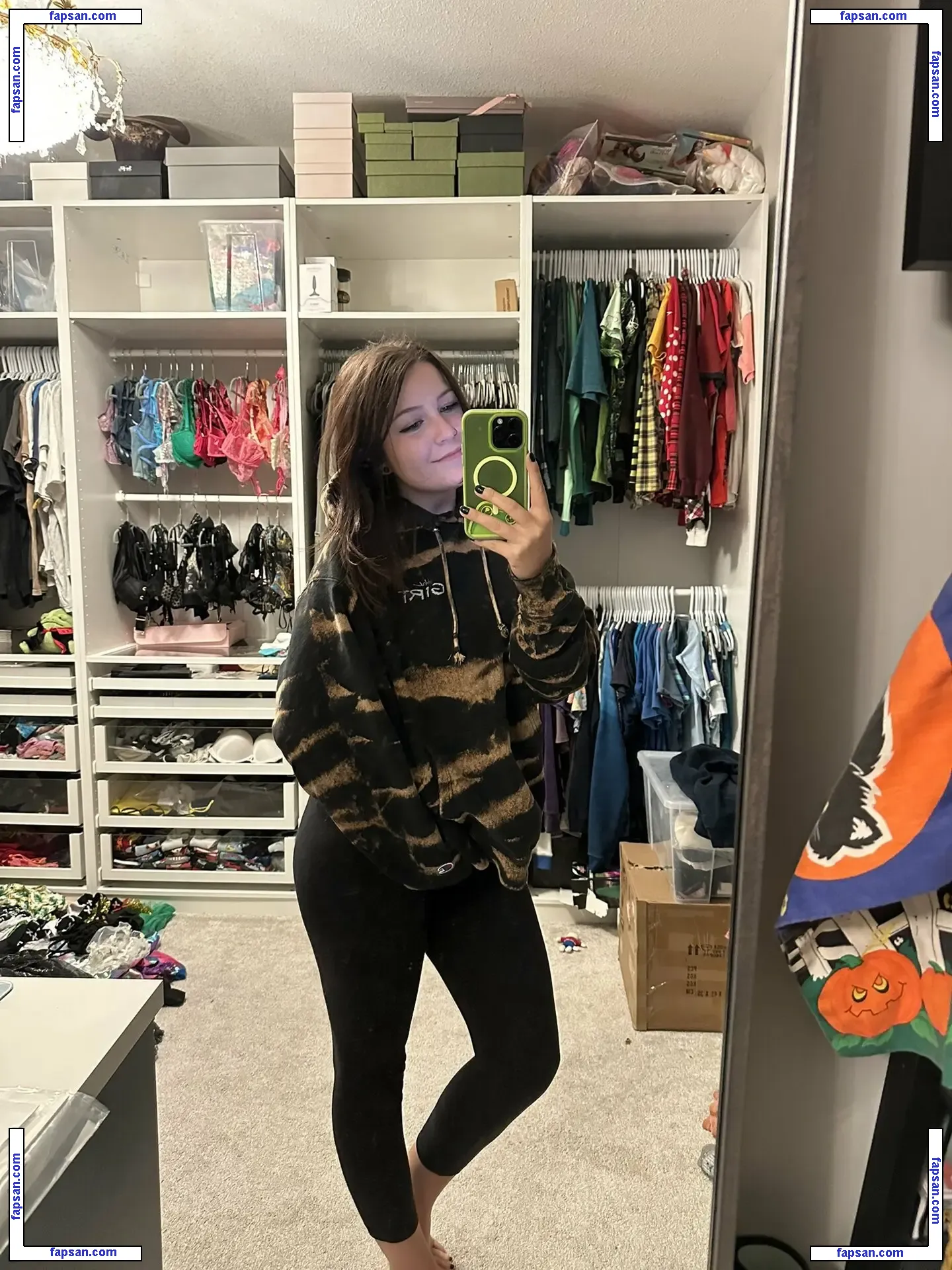Fooya nude photo #0132 from OnlyFans