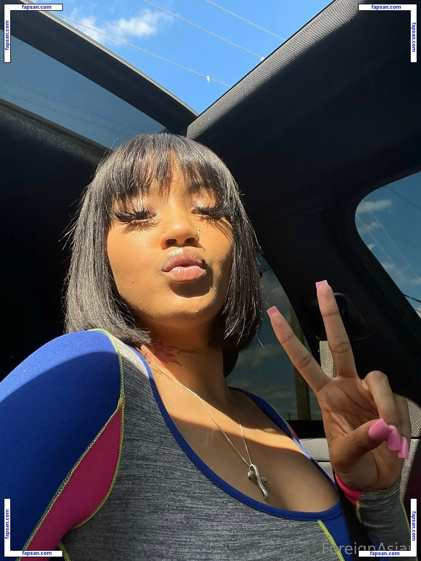 foreignasianncy nude photo #0001 from OnlyFans
