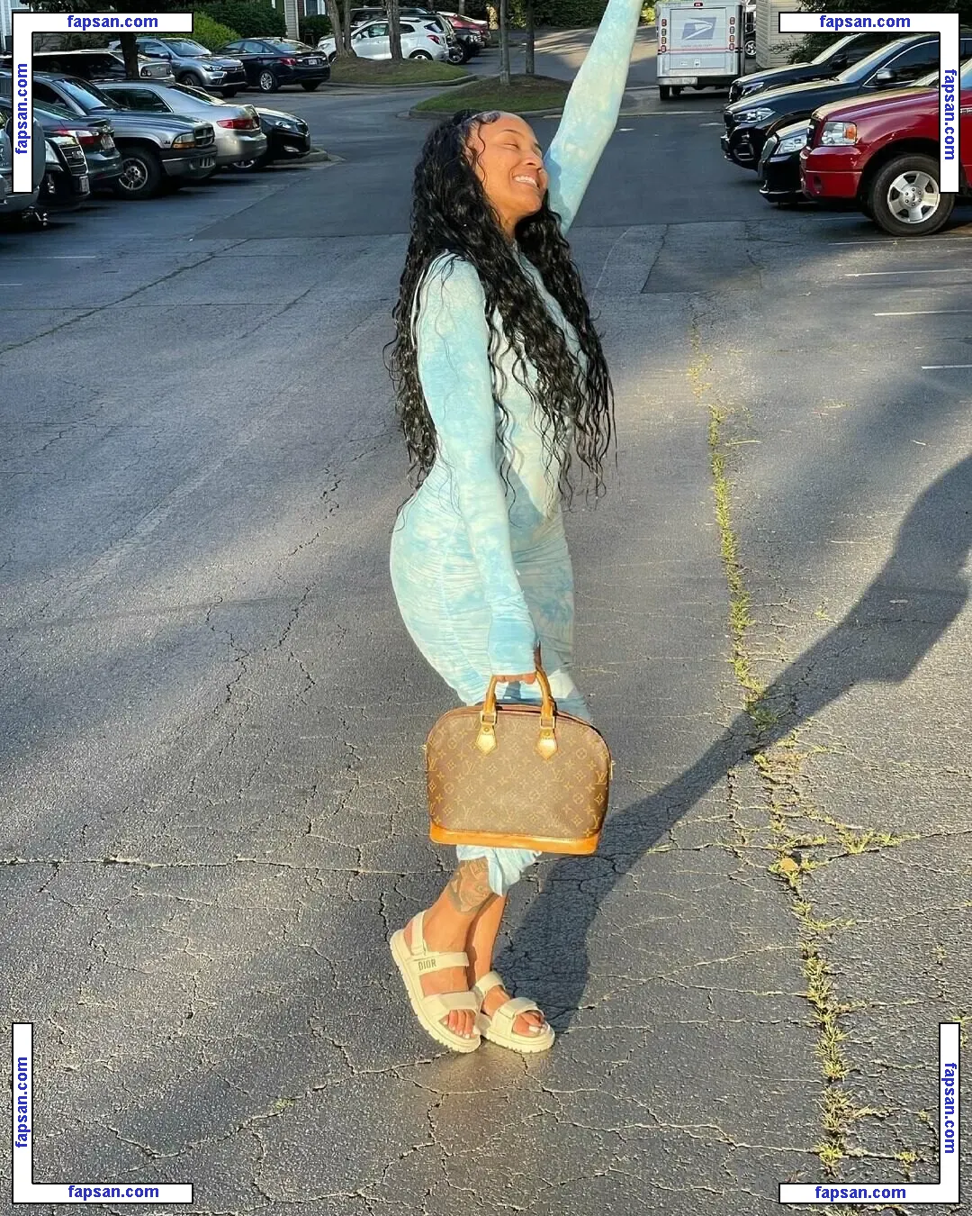 foreignasianncy nude photo #0005 from OnlyFans