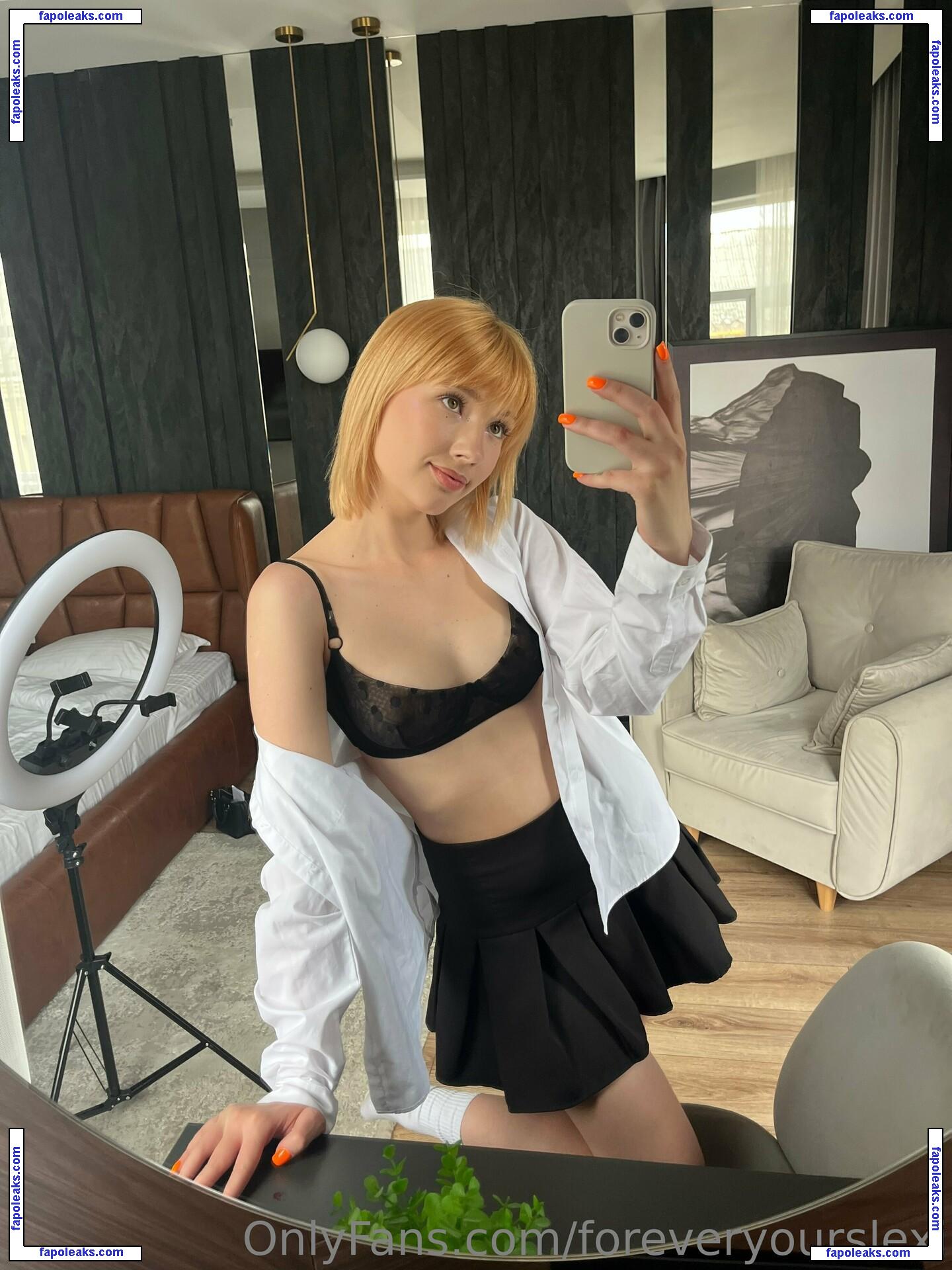 foreveryourslexi / asianpersuasion734 nude photo #0023 from OnlyFans