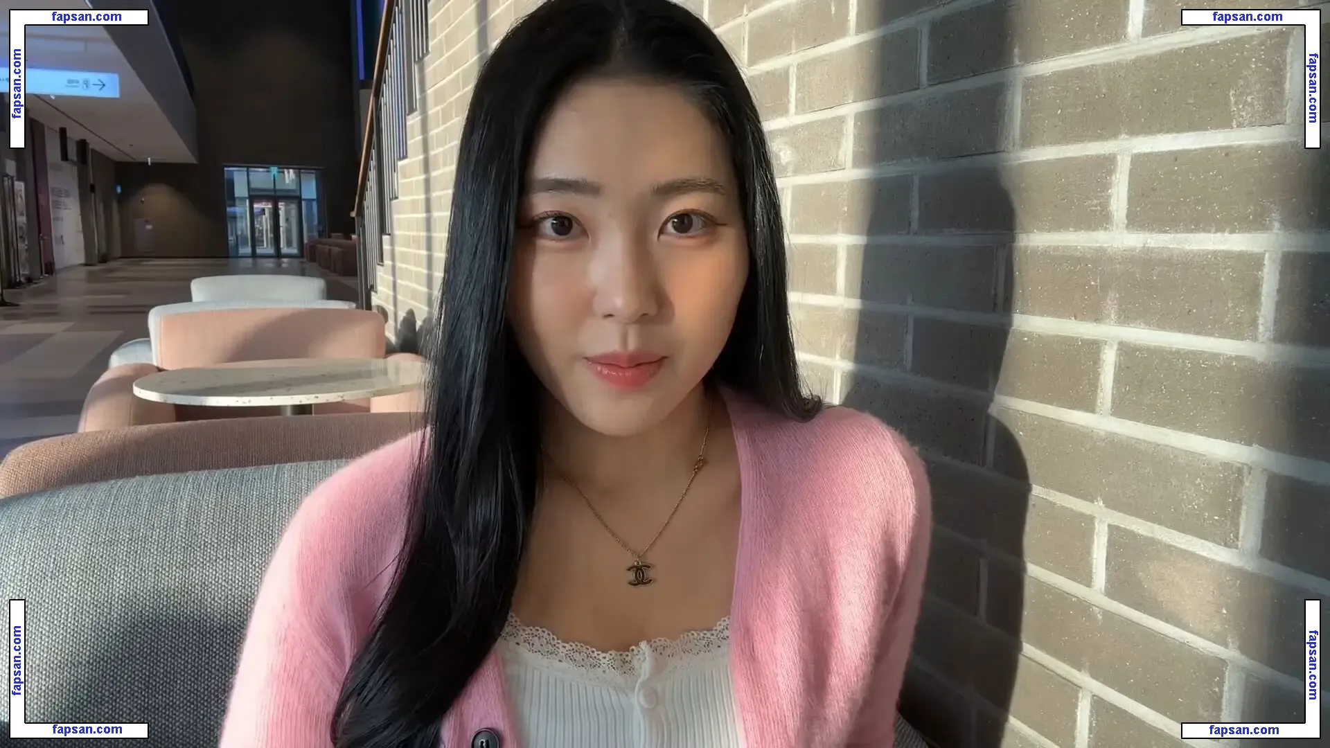 forextrade.with_jenny nude photo #0001 from OnlyFans