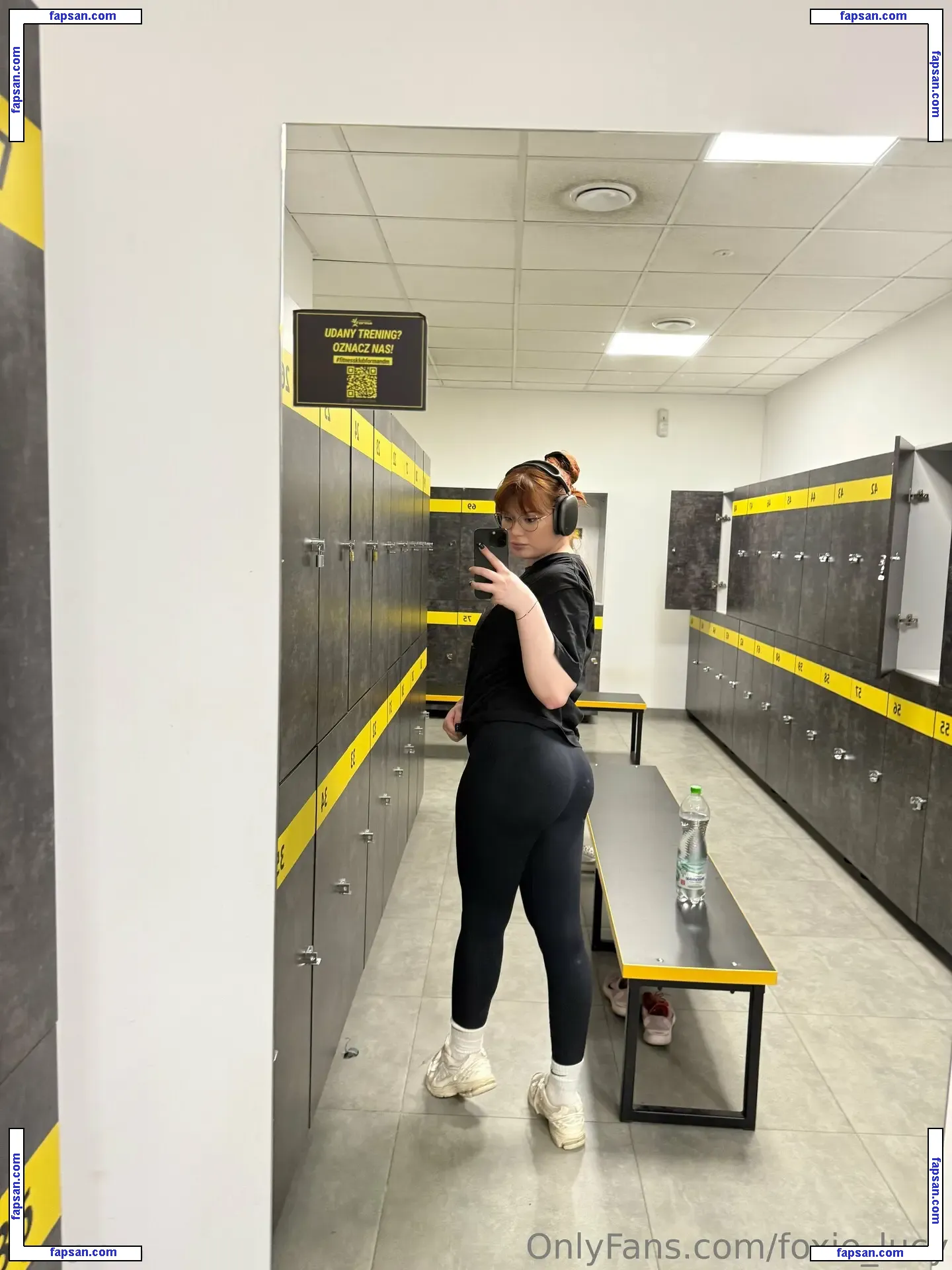 foxie_lucy nude photo #0007 from OnlyFans