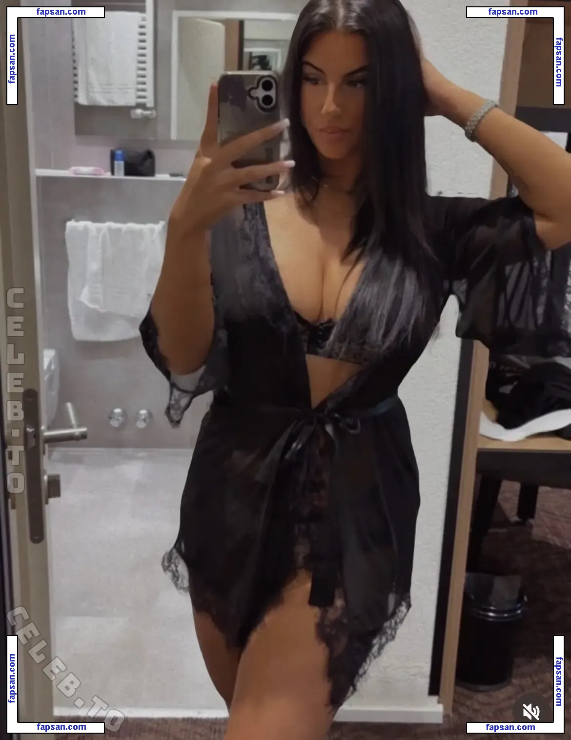 foxyone.offziell голая фото #0003 с Онлифанс