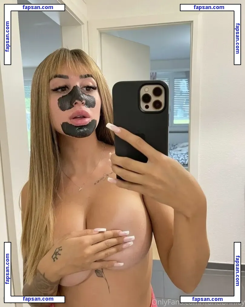 Francesca Brinley nude photo #0008 from OnlyFans