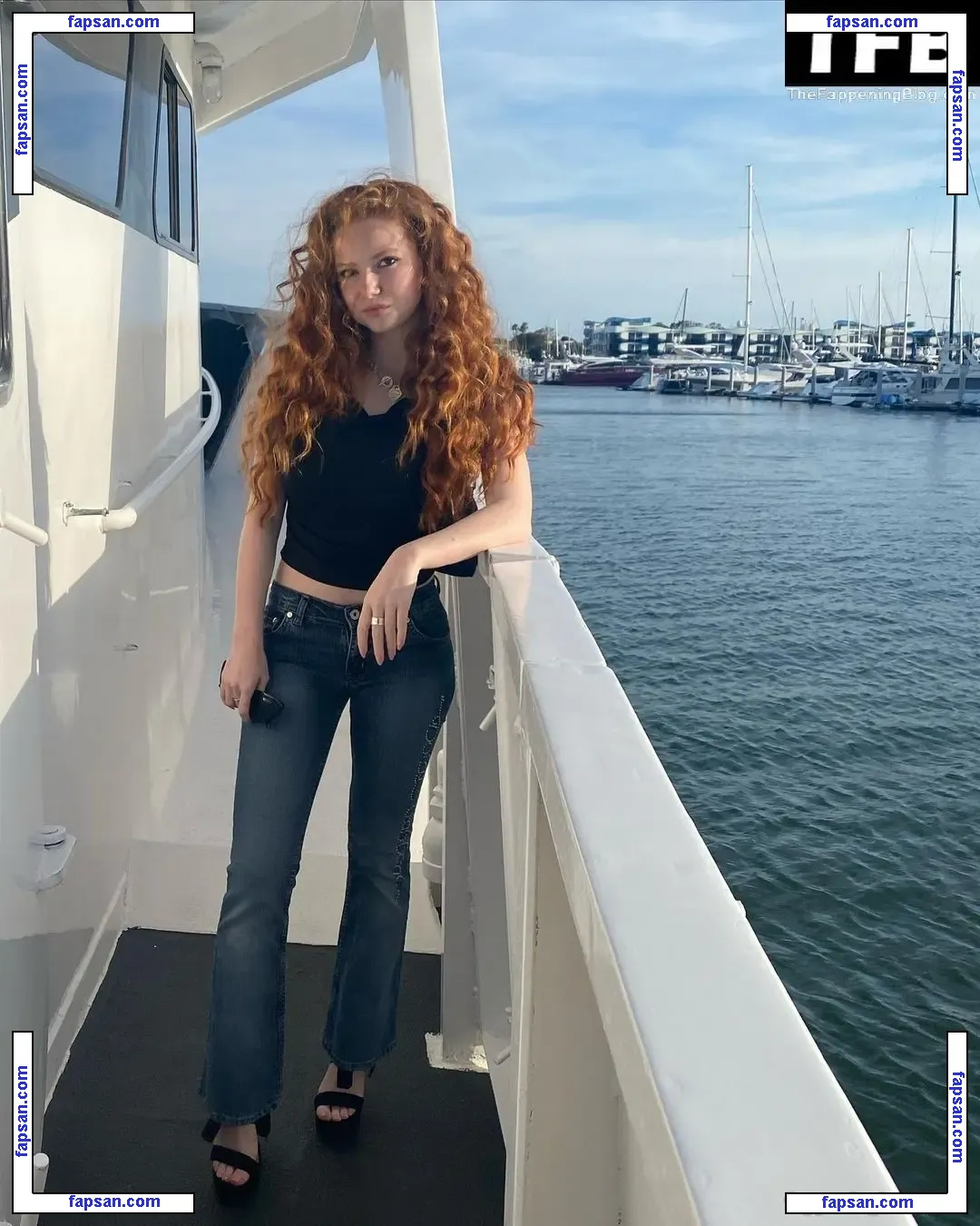 Francesca Capaldi голая фото #0046 с Онлифанс