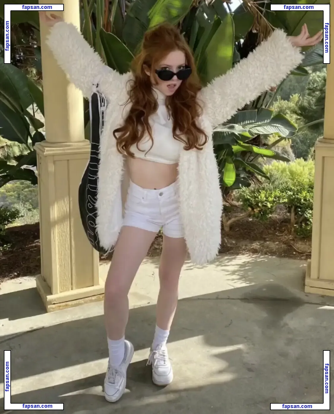 Francesca Capaldi nude photo #0078 from OnlyFans