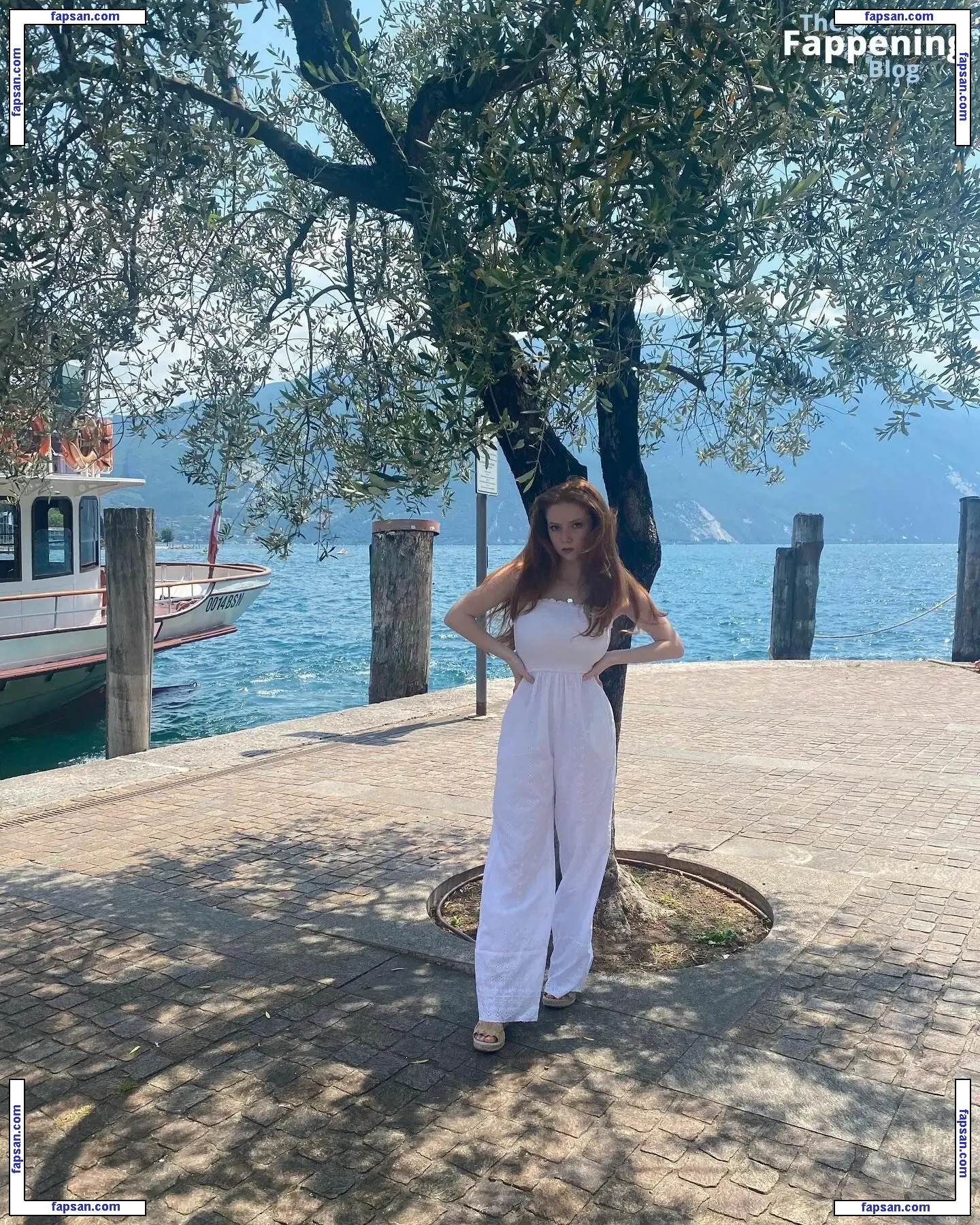 Francesca Capaldi nude photo #0206 from OnlyFans