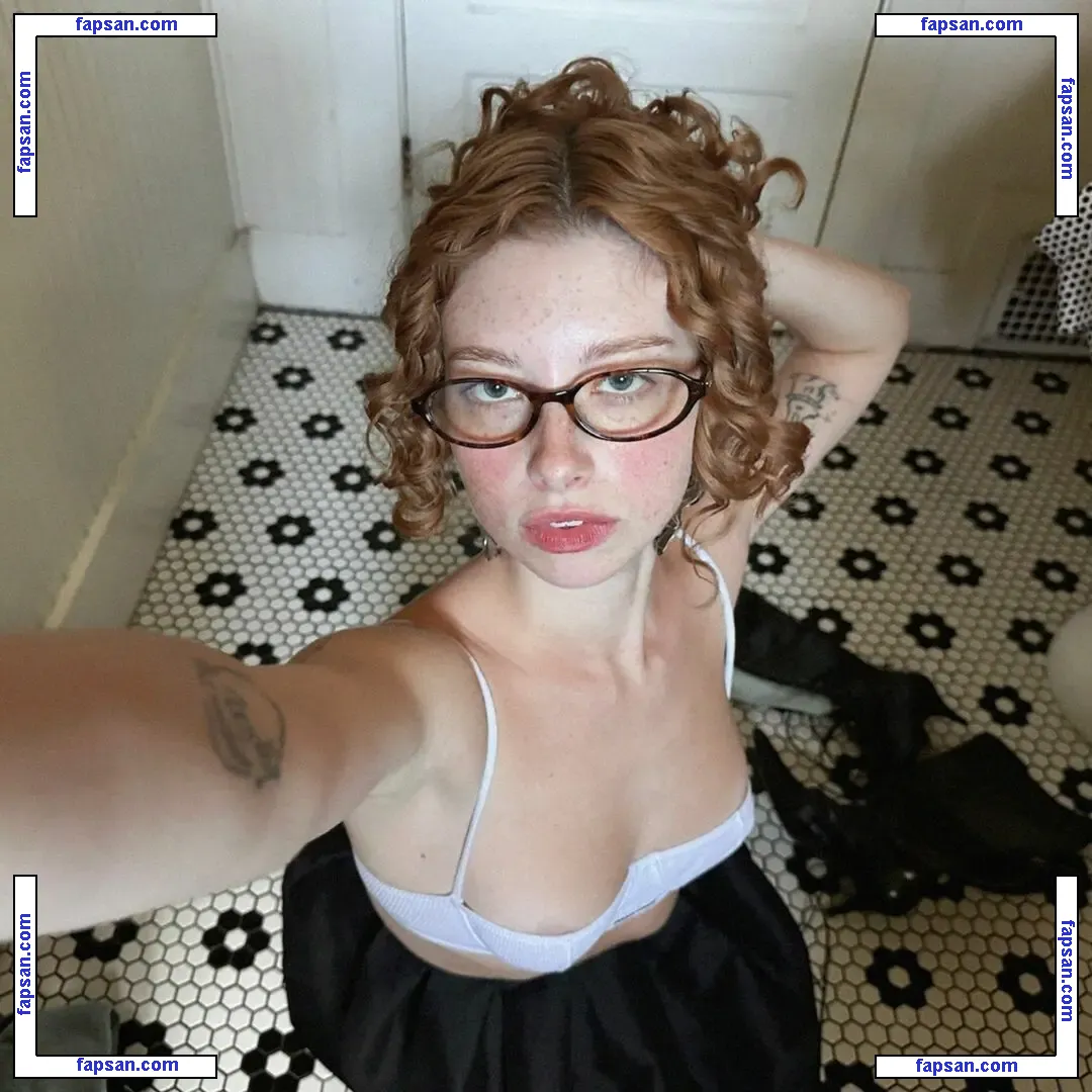 francesfarmer420 nude photo #0064 from OnlyFans