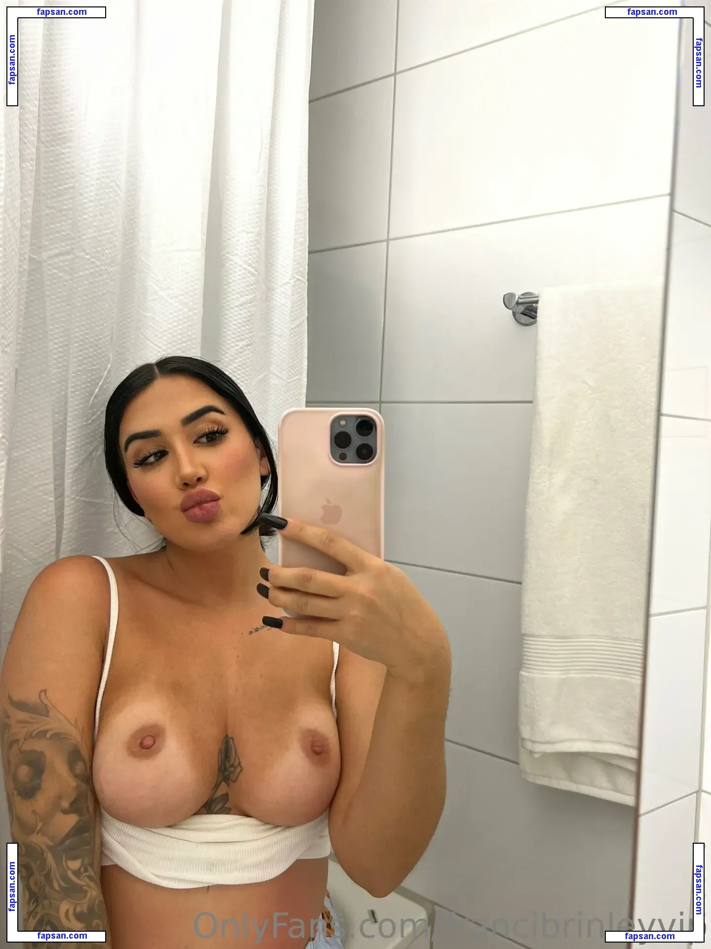 francibrinleyvip nude photo #0026 from OnlyFans