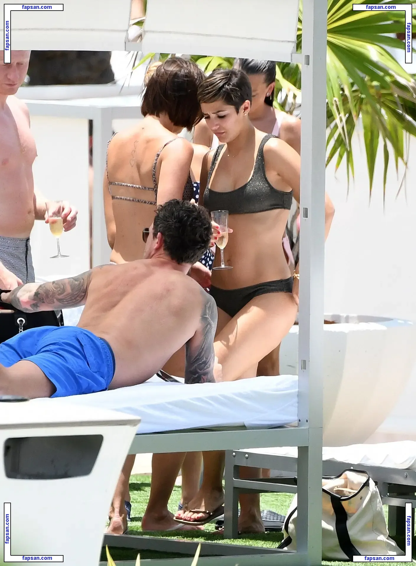 Frankie Bridge nude photo #0039 from OnlyFans
