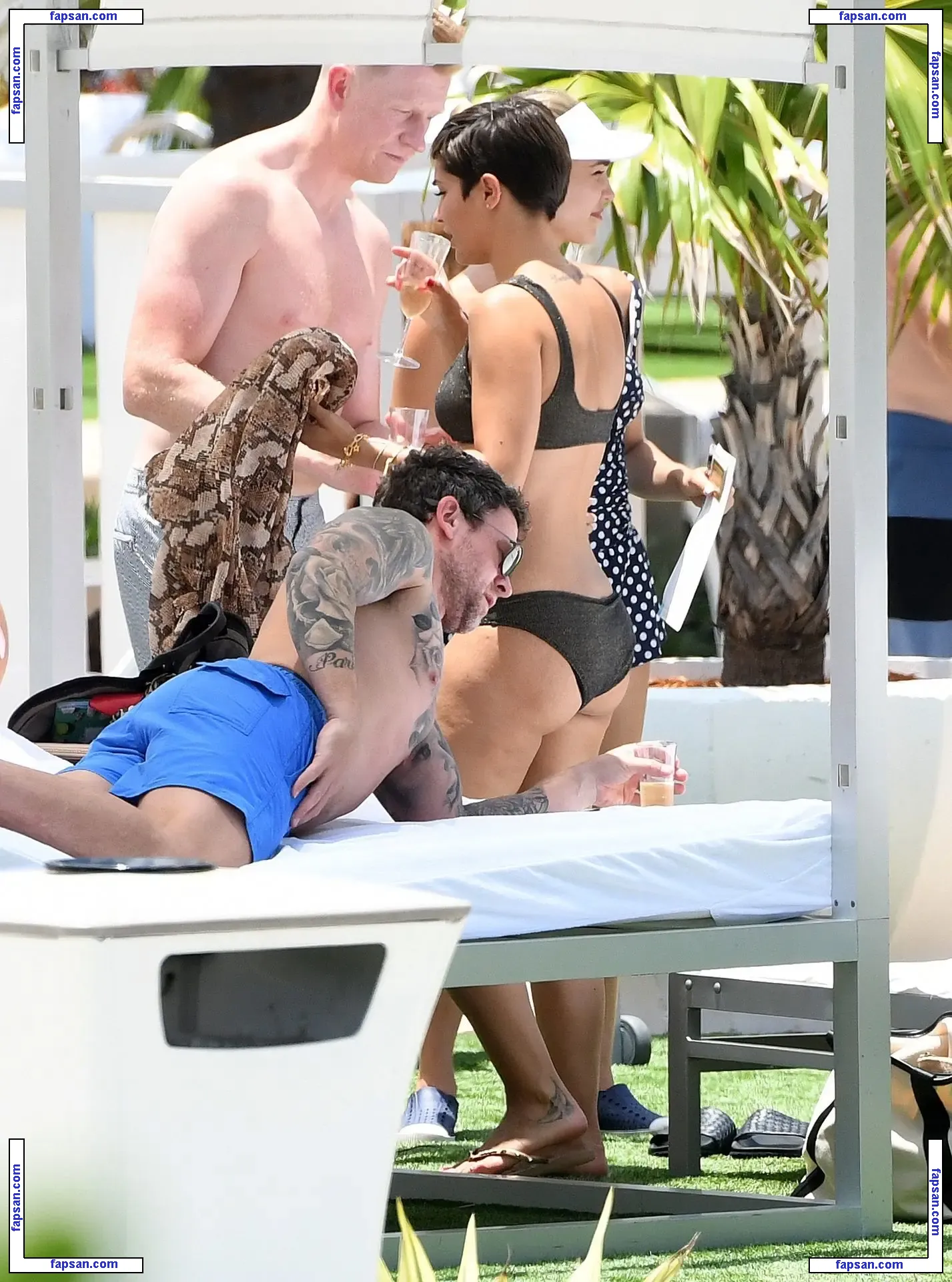 Frankie Bridge nude photo #0042 from OnlyFans