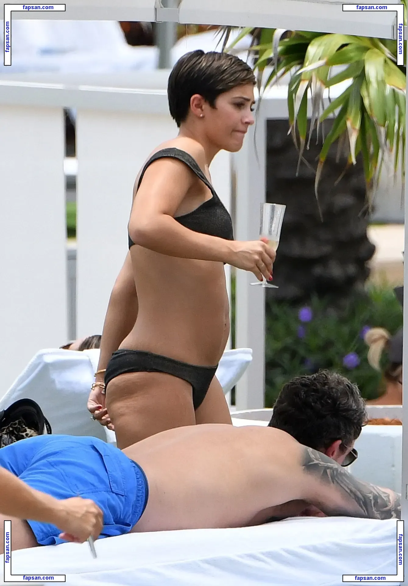 Frankie Bridge nude photo #0048 from OnlyFans