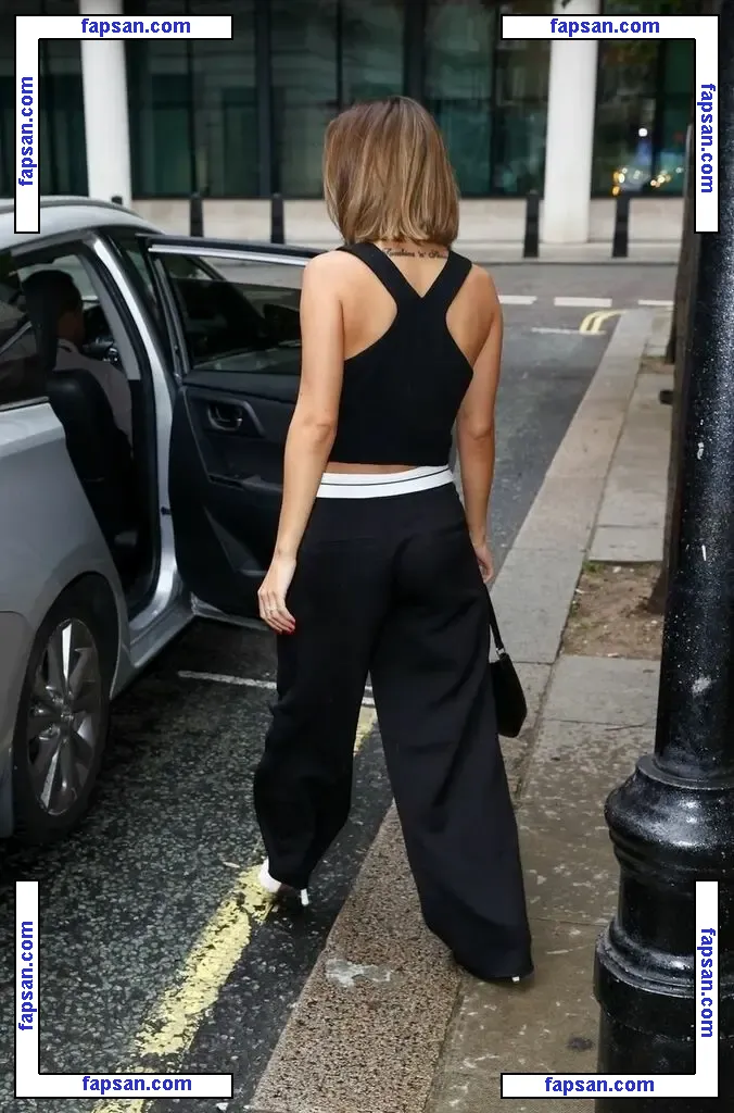 Frankie Bridge nude photo #0998 from OnlyFans