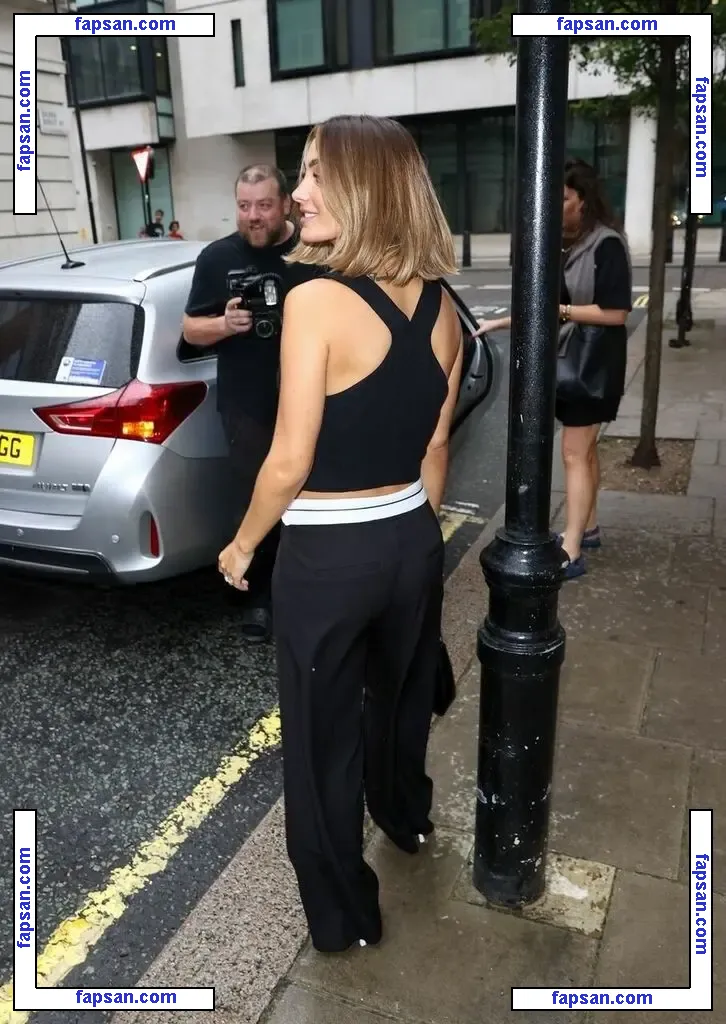 Frankie Bridge nude photo #1001 from OnlyFans