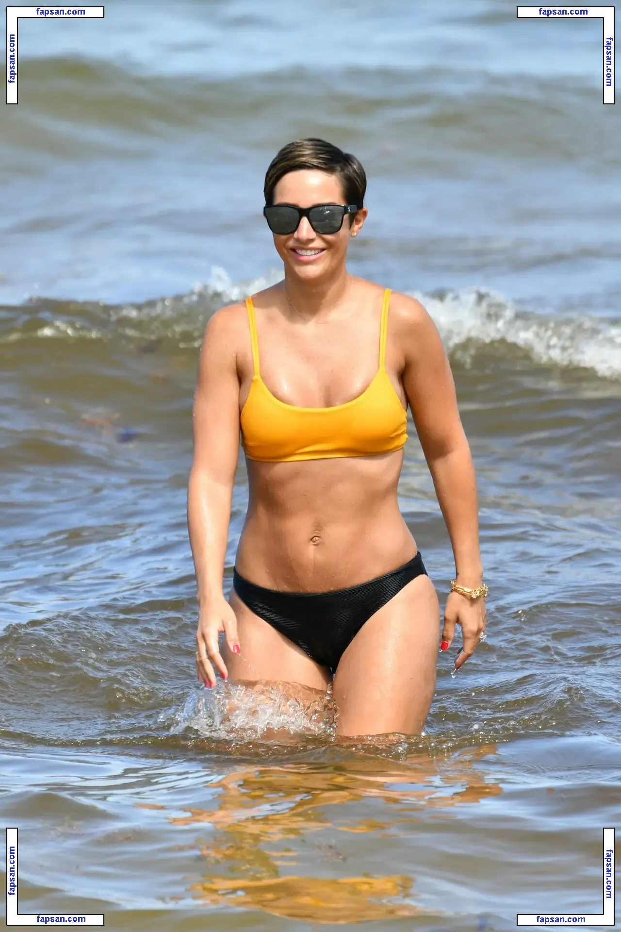 Frankie Bridge nude photo #1108 from OnlyFans