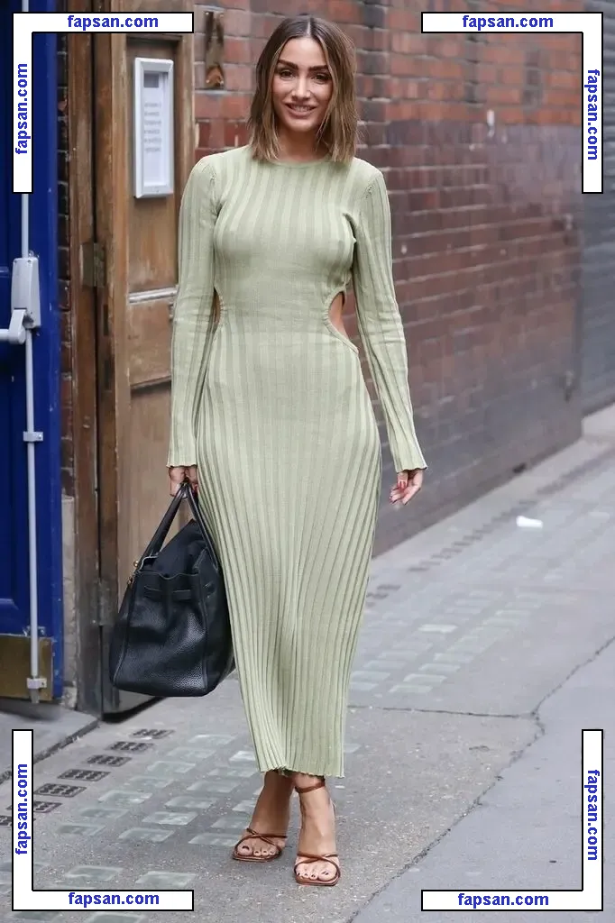 Frankie Bridge nude photo #1185 from OnlyFans