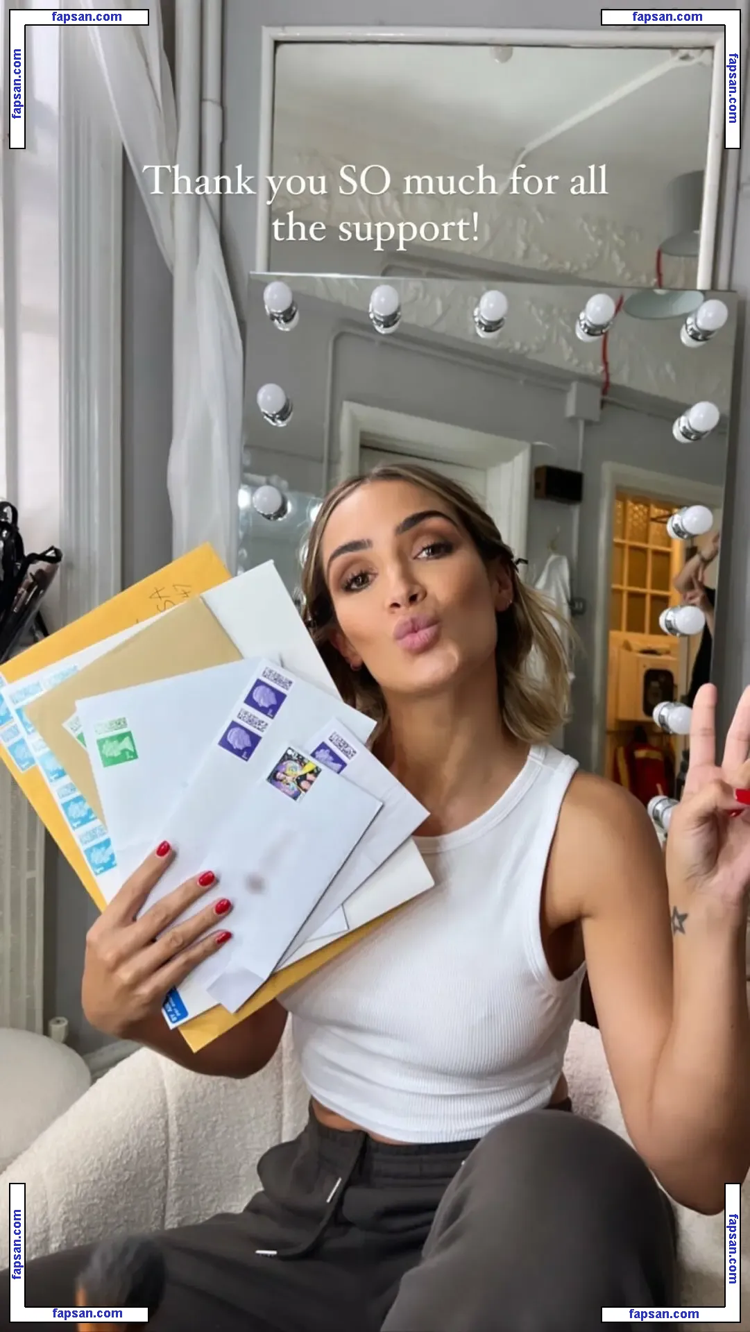 Frankie Bridge nude photo #1270 from OnlyFans