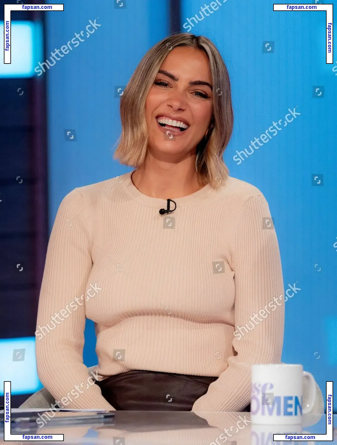 Frankie Bridge nude photo #1520 from OnlyFans